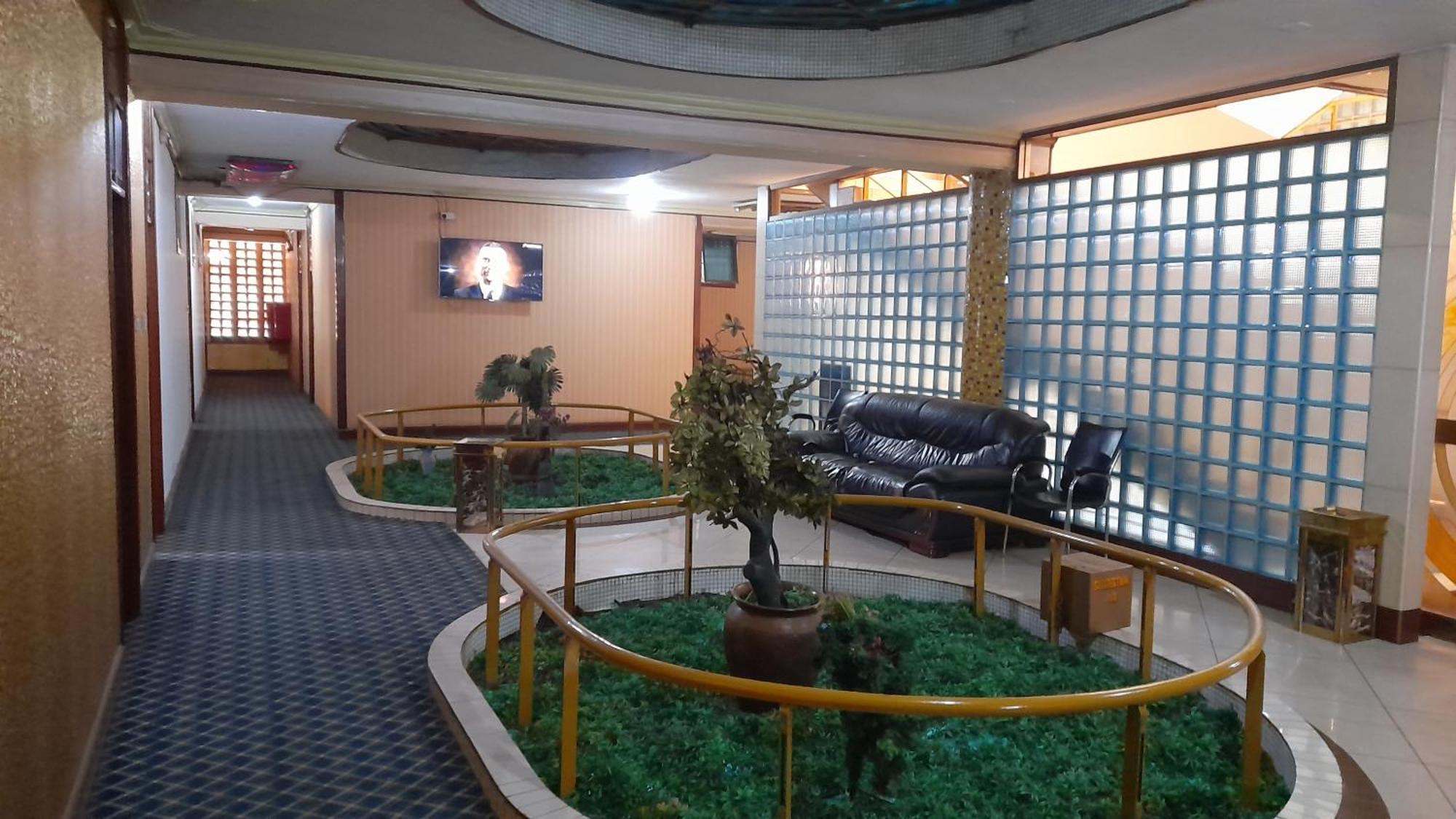 New Jbk Hotel Kampala Exteriér fotografie