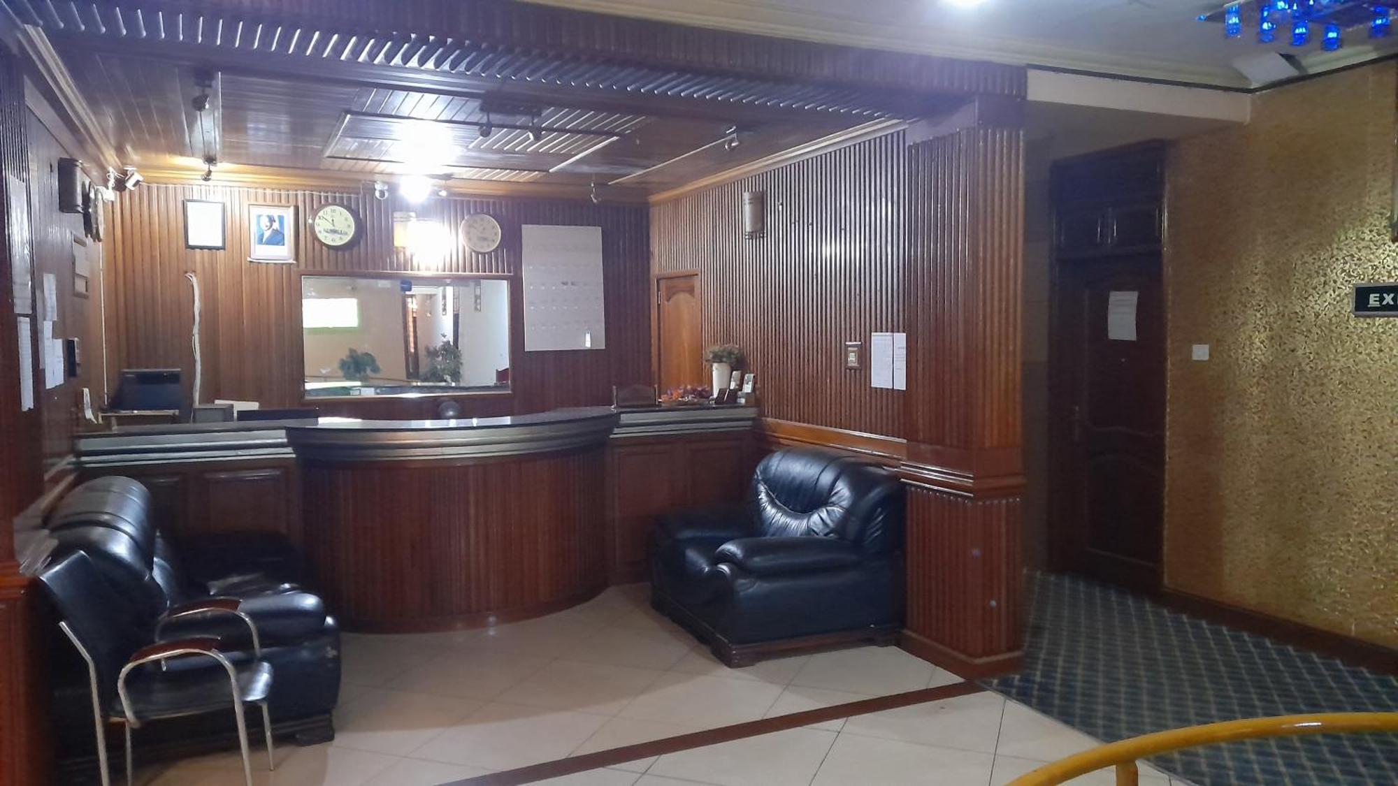 New Jbk Hotel Kampala Exteriér fotografie