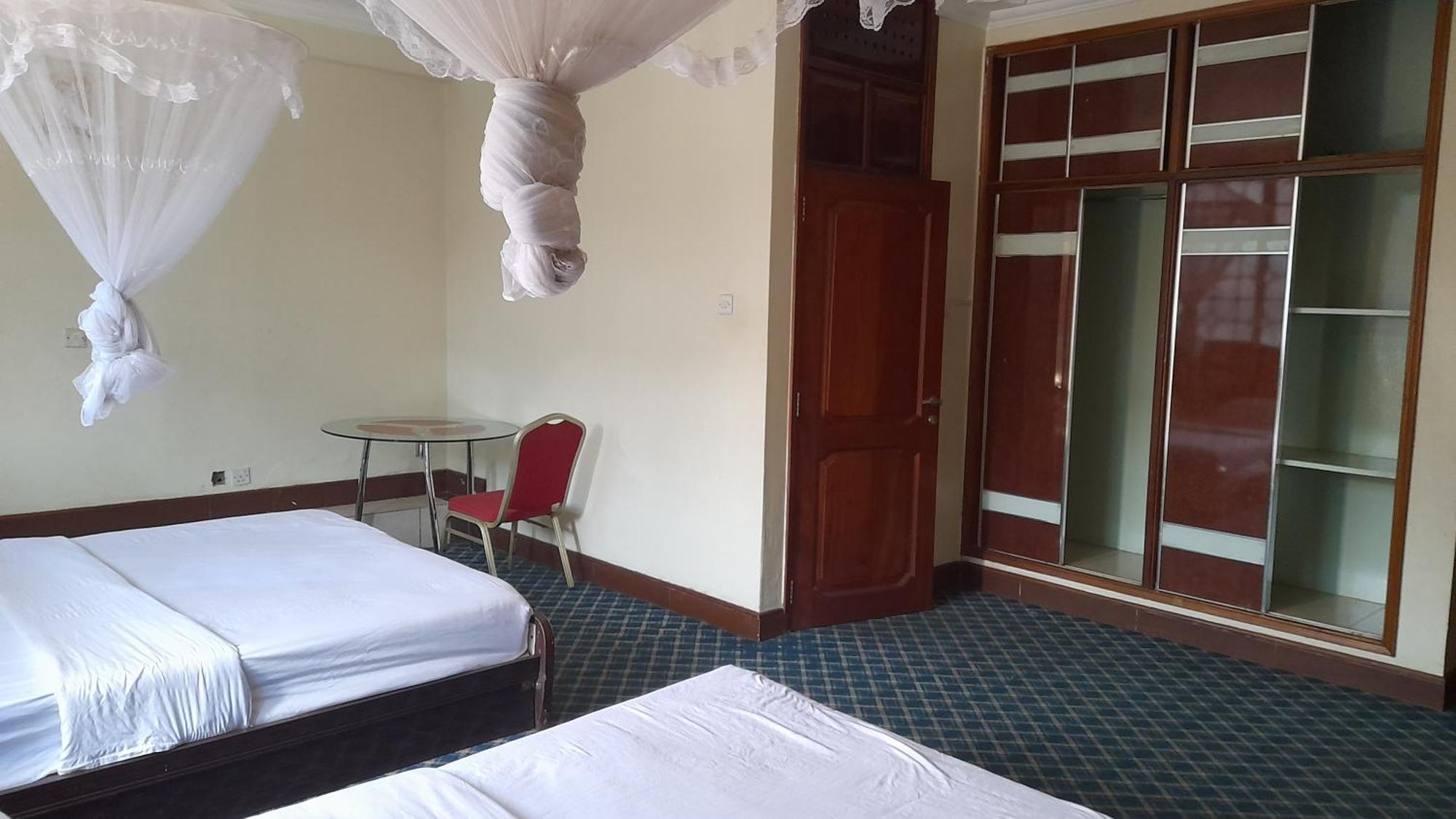 New Jbk Hotel Kampala Exteriér fotografie