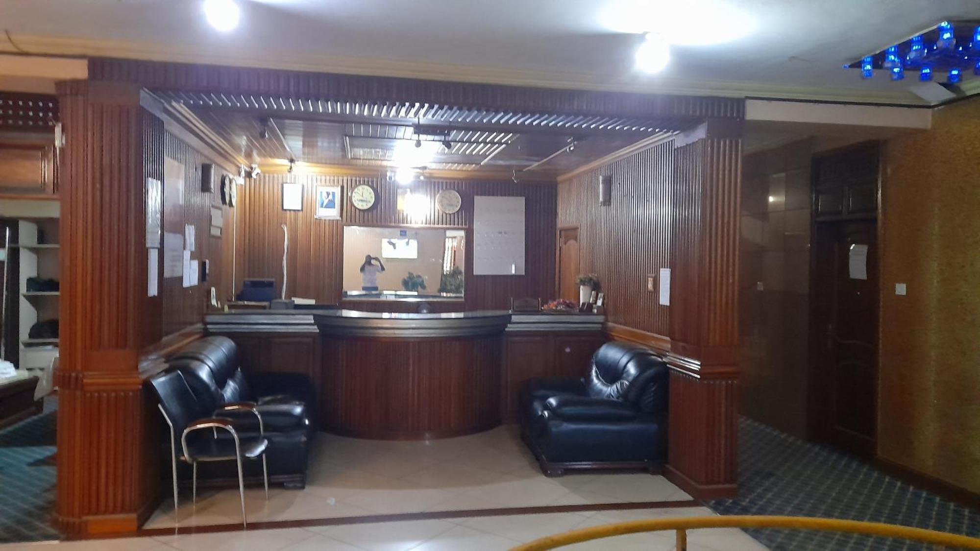 New Jbk Hotel Kampala Exteriér fotografie