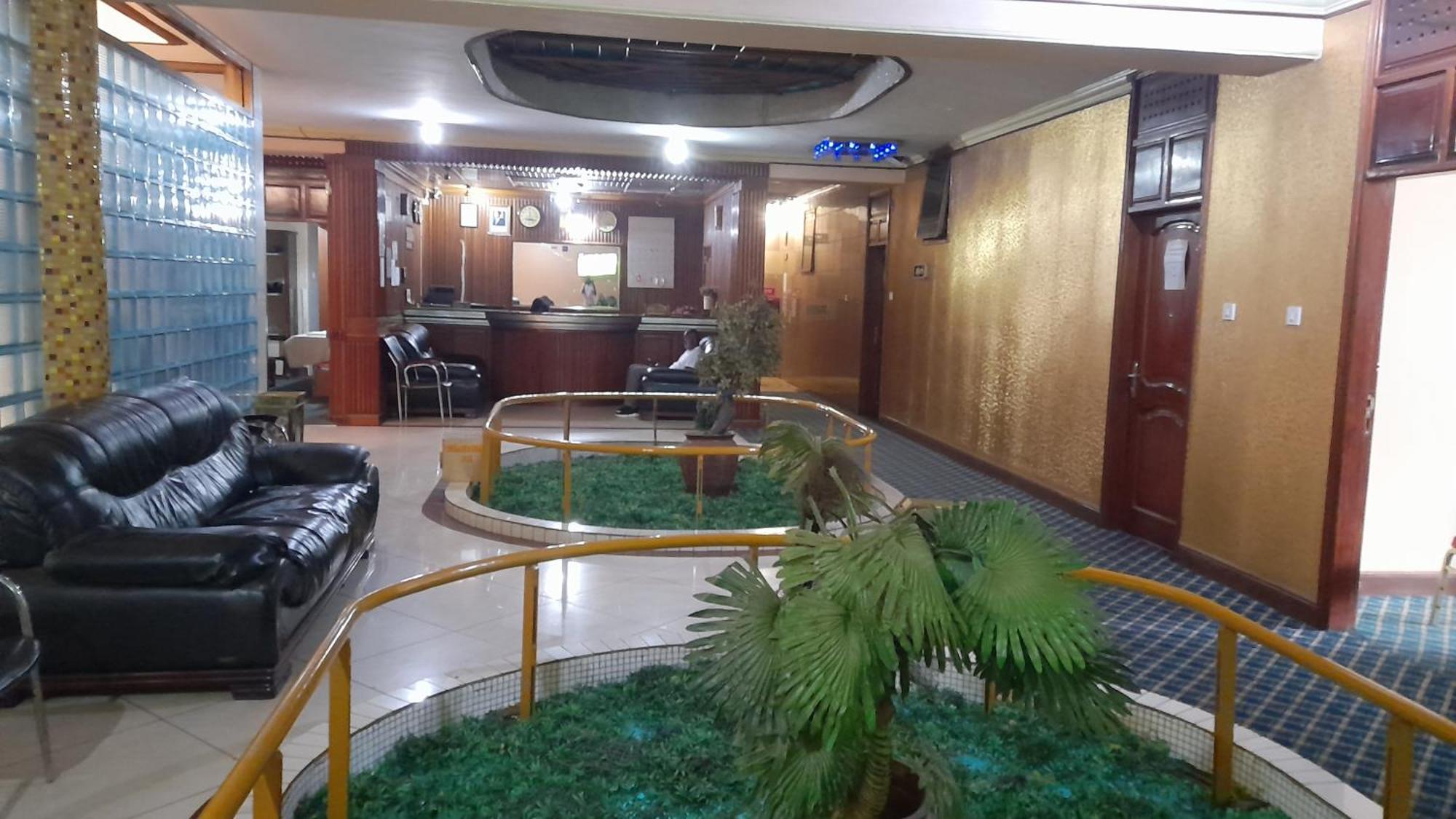 New Jbk Hotel Kampala Exteriér fotografie