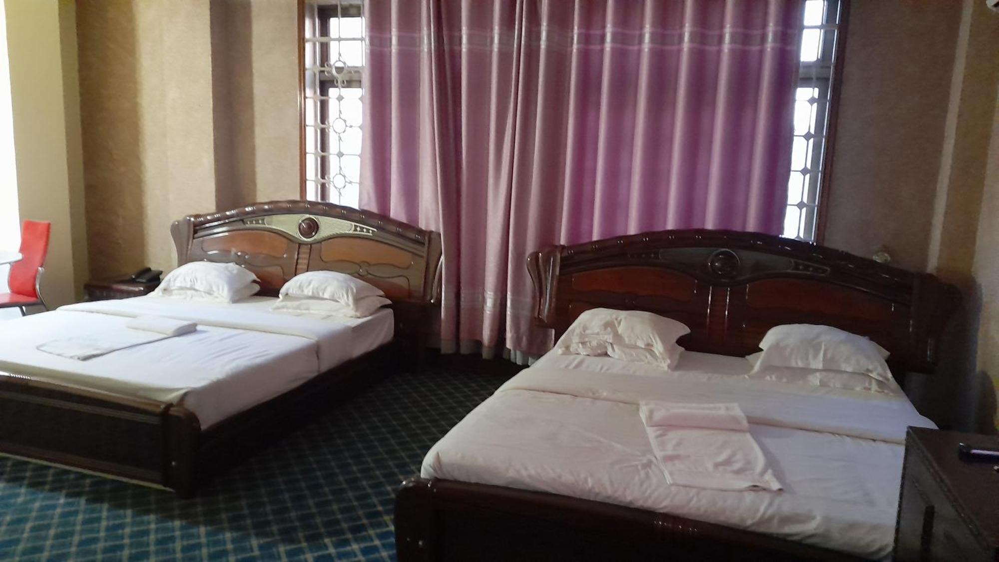 New Jbk Hotel Kampala Exteriér fotografie