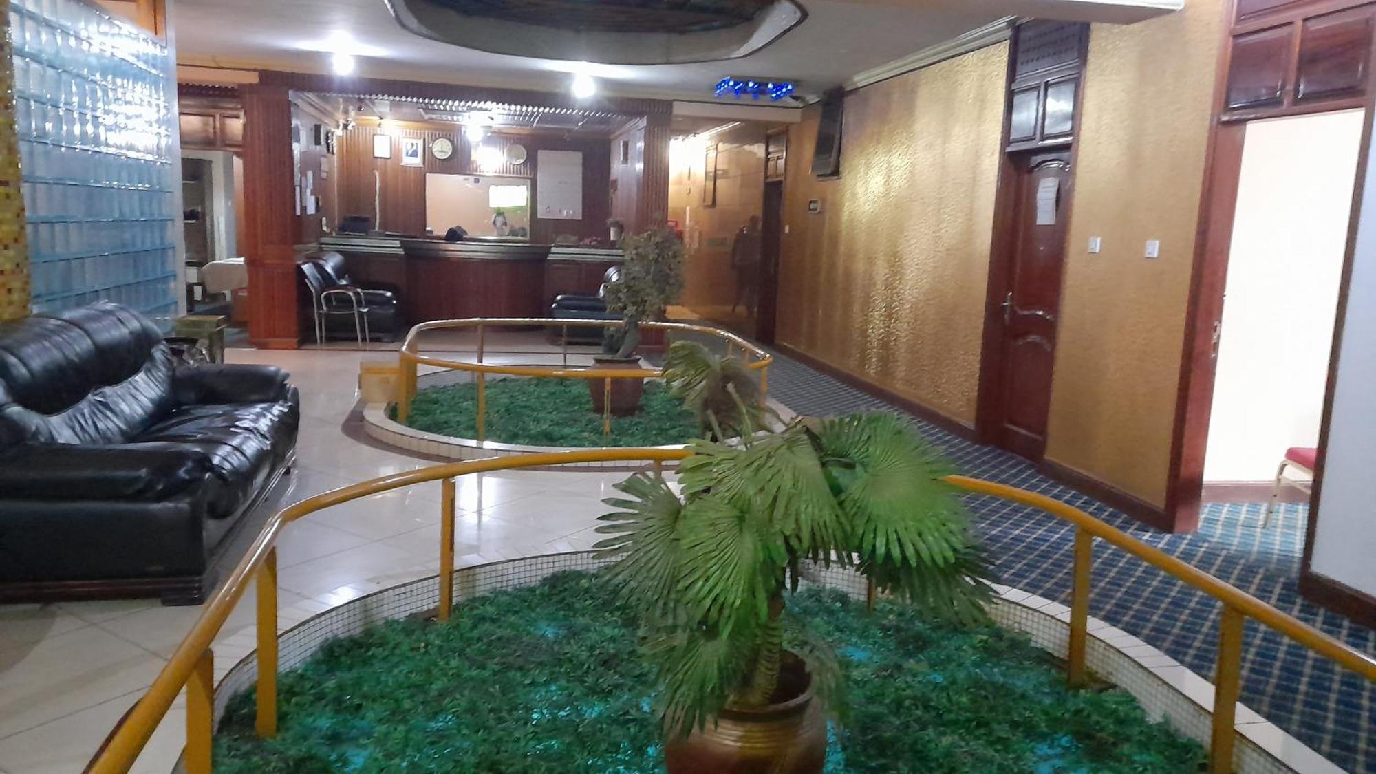 New Jbk Hotel Kampala Exteriér fotografie