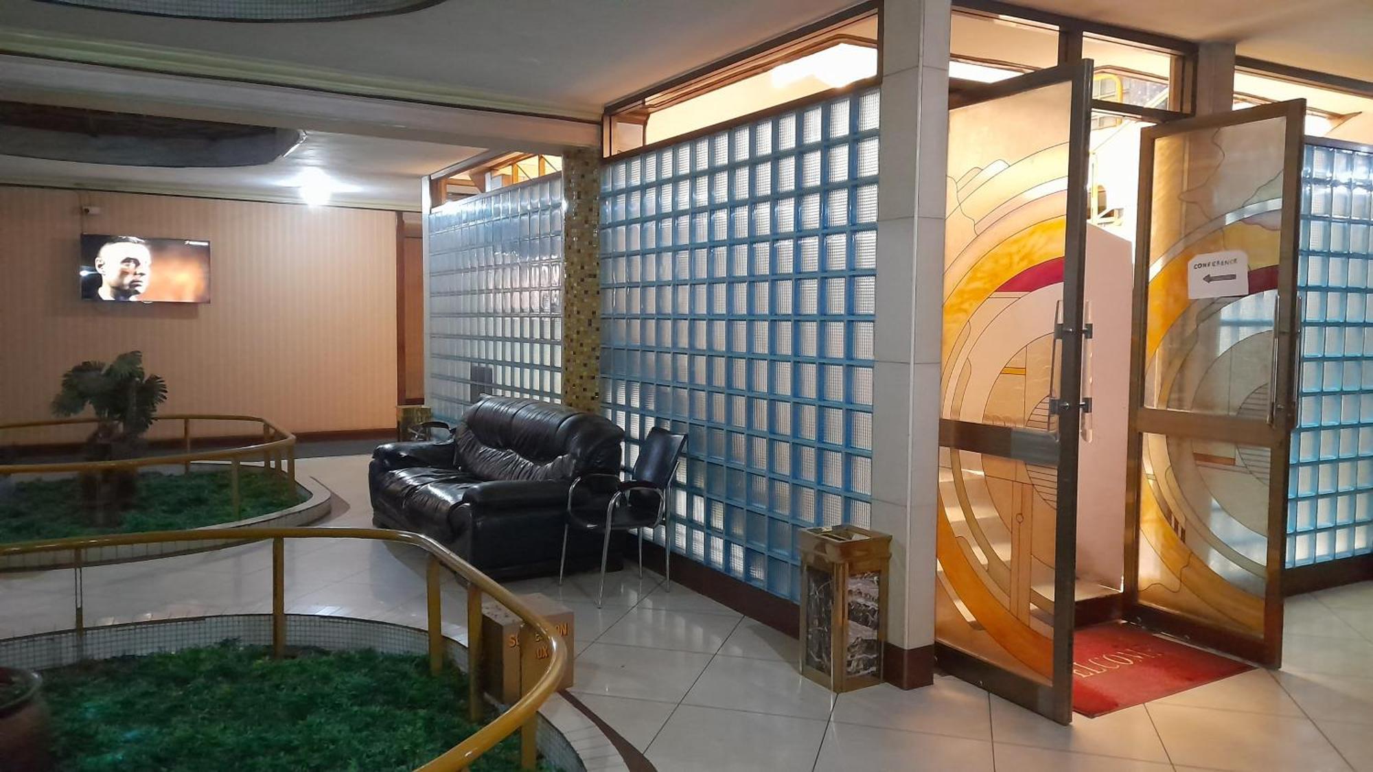 New Jbk Hotel Kampala Exteriér fotografie